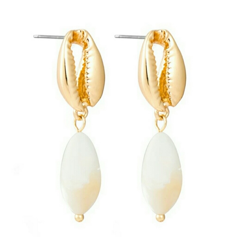 Mermaid natural shell gold stud post back dangle earrings - Picture 6 of 7